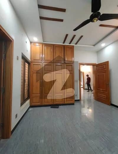 9 Marla Upper Portion Available for Rent