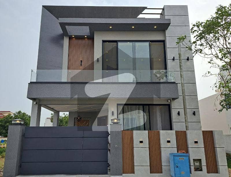 Charming 3-Bedroom 5 Marla House In DHA With Modern Comfort With Stylish Finishes Charming 3-Bedroom 5 Marla House In DHA With Modern Comfort With Stylish Finishes