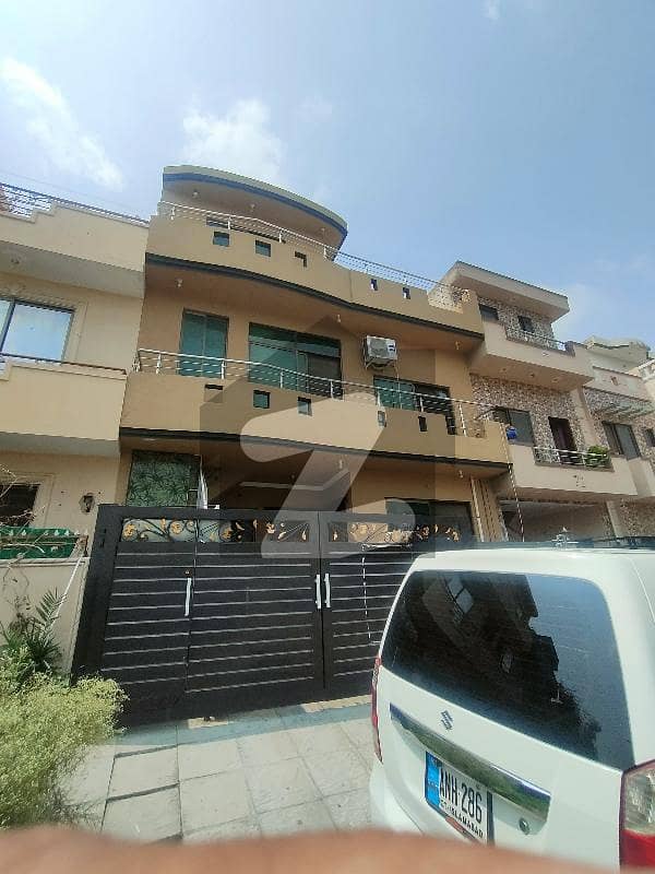 جی ۔ 13 اسلام آباد میں 4 کمروں کا 4 مرلہ مکان 3.15 کروڑ میں برائے فروخت۔ جی ۔ 13 اسلام آباد میں 4 کمروں کا 4 مرلہ مکان 3.15 کروڑ میں برائے فروخت۔