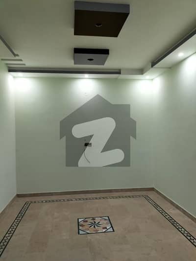120 sq yards beutyfull portion for rent in kda society