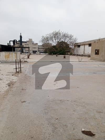 IDEAL LOCATION 2 ACRE'S  PLOT FOR SALE On main road Next to corner  WITH GAS  Ke 1 MAGAWATT'S