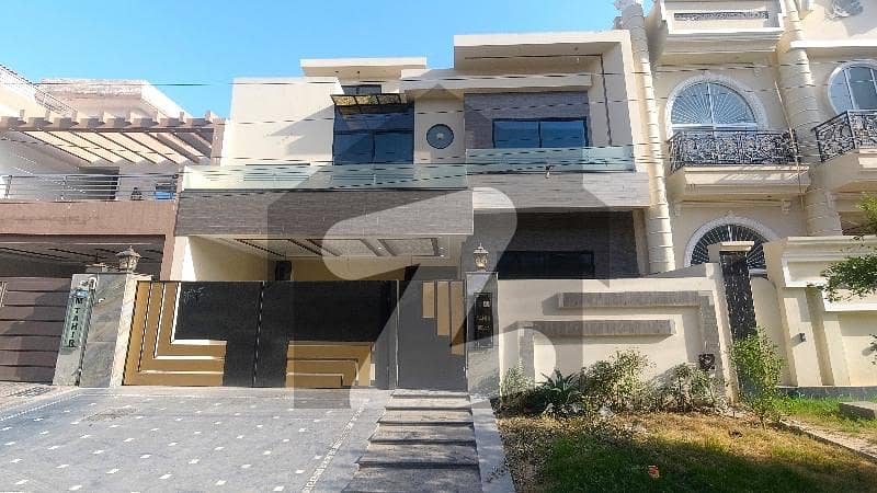 10 Marla House For Sale In Sahafi Colony