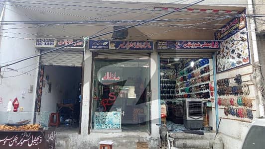 Perfect 6 Marla Building In Shadab Garden For sale