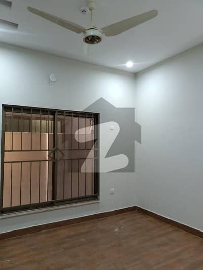 Prime Location Flat For rent In Rs. 45000