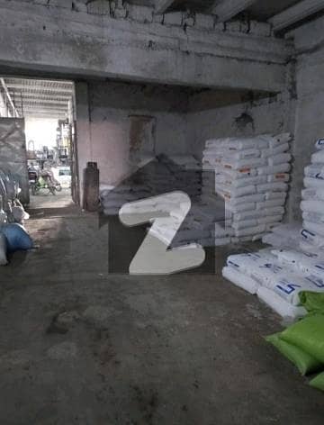 بِن قاسم ٹاؤن کراچی میں 9 کنال فیکٹری 29.0 کروڑ میں برائے فروخت۔