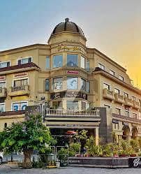 2 Kanal Commercial Building For Rent