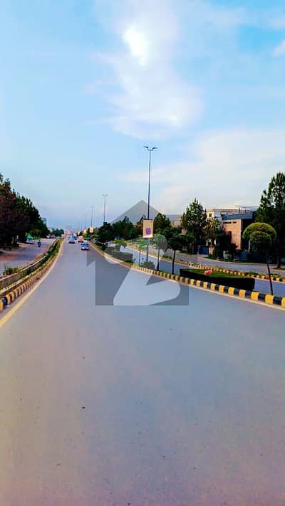 ڈی ایچ اے فیز2 - سیکٹرایف کمرشل ایریا ڈی ایچ اے ڈیفینس فیز 2,ڈی ایچ اے ڈیفینس,اسلام آباد میں 1 کنال کمرشل پلاٹ 17.0 کروڑ میں برائے فروخت۔ ڈی ایچ اے فیز2 - سیکٹرایف کمرشل ایریا ڈی ایچ اے ڈیفینس فیز 2,ڈی ایچ اے ڈیفینس,اسلام آباد میں 1 کنال کمرشل پلاٹ 17.0 کروڑ میں برائے فروخت۔