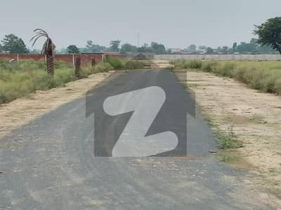 بیدیاں روڈ لاہور میں 4 کنال رہائشی پلاٹ 2.6 کروڑ میں برائے فروخت۔ بیدیاں روڈ لاہور میں 4 کنال رہائشی پلاٹ 2.6 کروڑ میں برائے فروخت۔