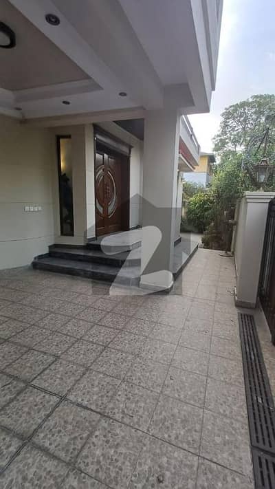 Contemporary 4-Bedroom Corner Home For Rent In Prime F-7/3 Location Ideal For Diplomats, Foreigners, Embassies