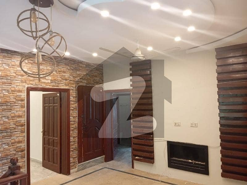Full House Available For Rent In F11/2 Full House Available For Rent In F11/2