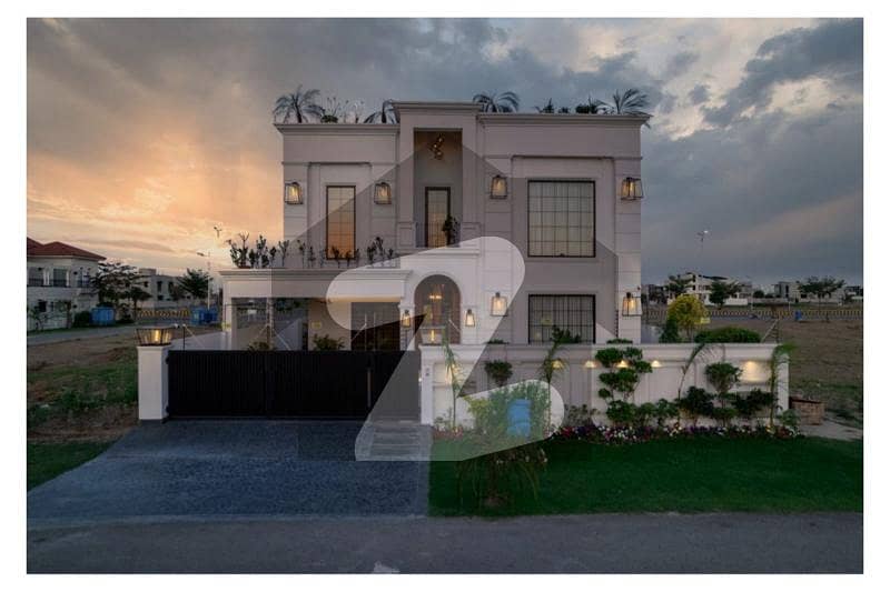 1 Kanal Ultra-Modern Designer House For Sale In DHA Phase 7 Prime Location!