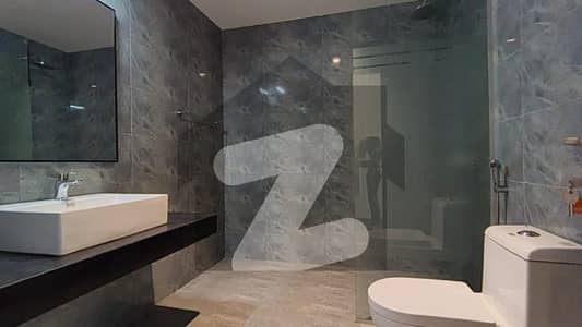2bedroom apartment on the 3rd floor at  Defence Raya  (Raya Golf & Country Club Apartments), DHA Phase6, lFOR RENT Listed by Tajer Estate