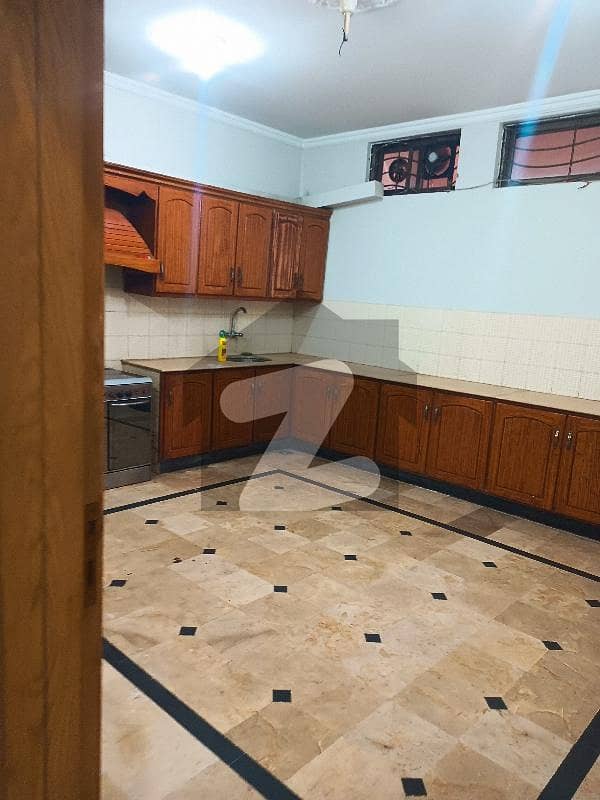 3 bedroom 16 Marla open basement for rent demand 75000 3 bedroom 16 Marla open basement for rent demand 75000