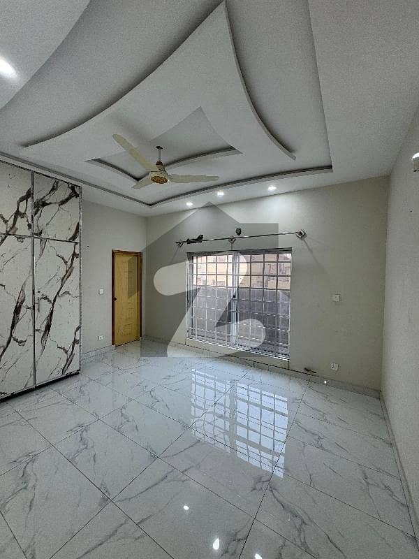 10 Marla Slightly Used Like Brand New Ground Portion Available For Rent 10 Marla Slightly Used Like Brand New Ground Portion Available For Rent