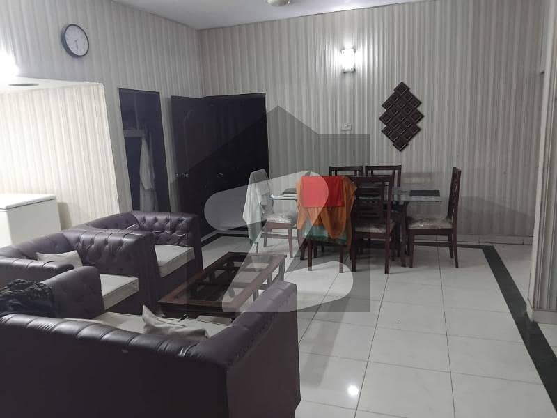 300 Yard Bungalow For Rent 300 Yard Bungalow For Rent