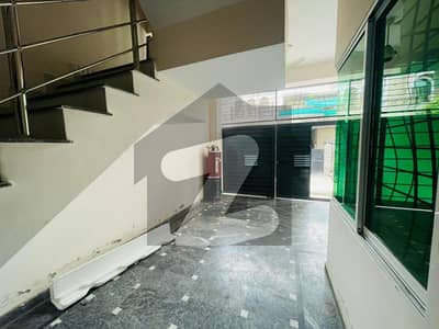 Beautiful 5 Marla 3 Bed Full House For Rent In Ali Park
