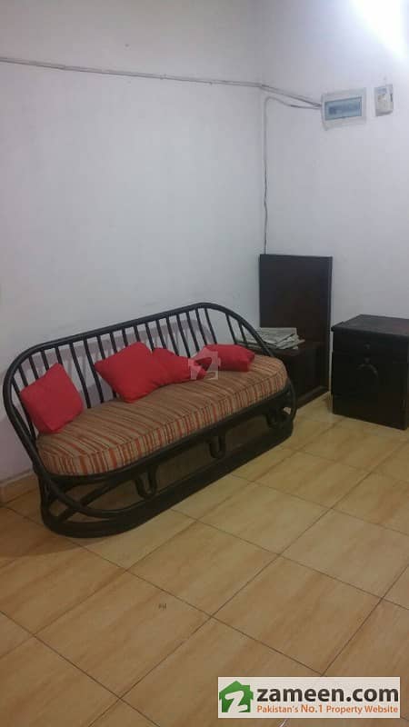 Furnished Room For Rent