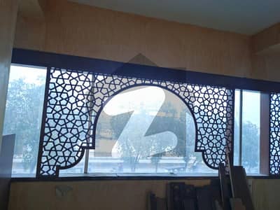 کورنگی کریک کنٹونمنٹ کورنگی,کراچی میں 2 کمروں کا 5 مرلہ دکان 1.0 لاکھ میں کرایہ پر دستیاب ہے۔