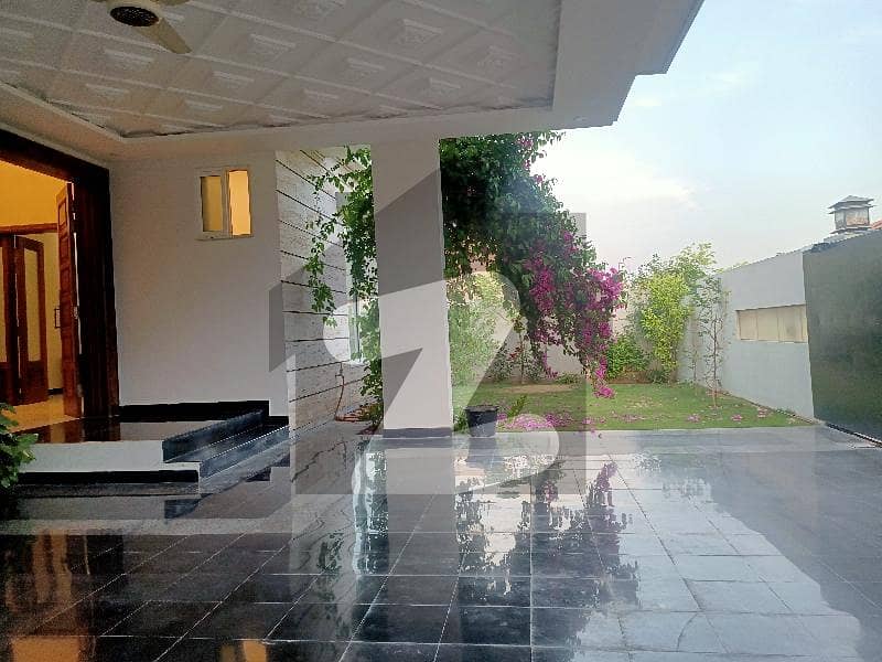 1 kanal Beautiful House for sale