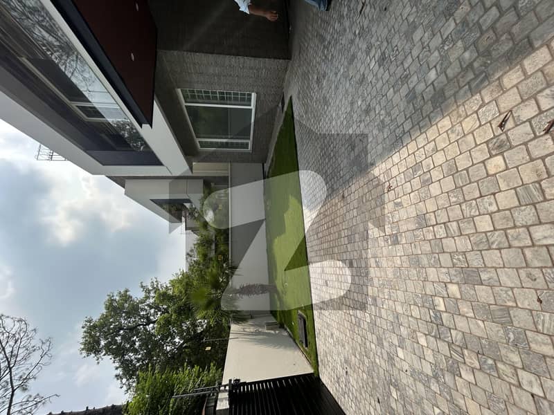 Brand new stylish house for rent Brand new stylish house for rent