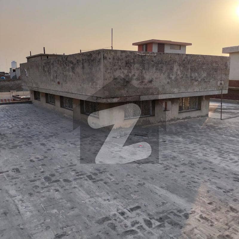 10 Marla Triple Story Building For Sale 10 Marla Triple Story Building For Sale