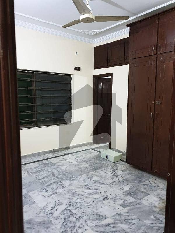 1000 Square Feet Lower Portion In G-14/4 Best Option 1000 Square Feet Lower Portion In G-14/4 Best Option