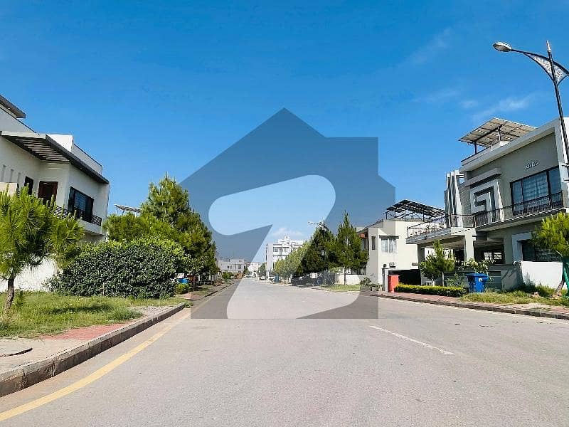 1Kanal Pair plots ideal location with stunning hills view 1Kanal Pair plots ideal location with stunning hills view