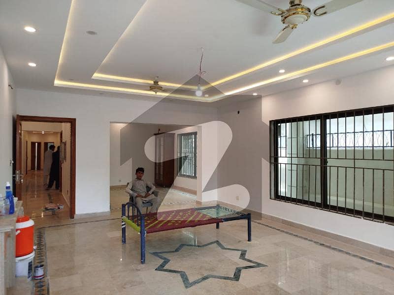 Beautiful house for rent in F-10 Beautiful house for rent in F-10