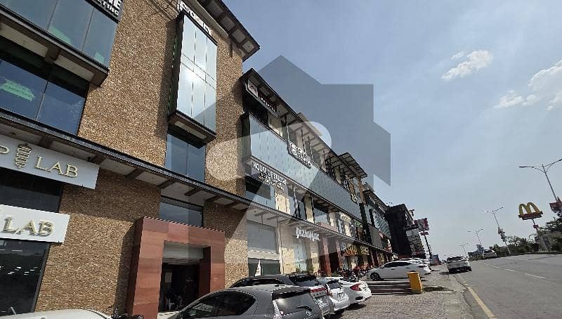 LOWER GROUND SHOP AT BOX PARK PLAZA,FOOD STREET ,BAHRIA TOWN PHASE 7