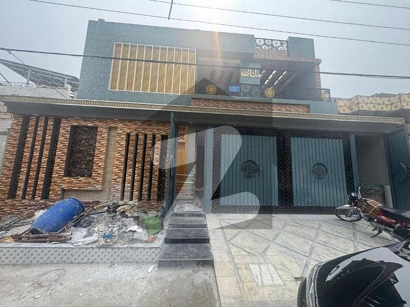 Prime Location In Hayatabad Phase 1 Of Peshawar, A 10 Marla House Is Available Prime Location In Hayatabad Phase 1 Of Peshawar, A 10 Marla House Is Available