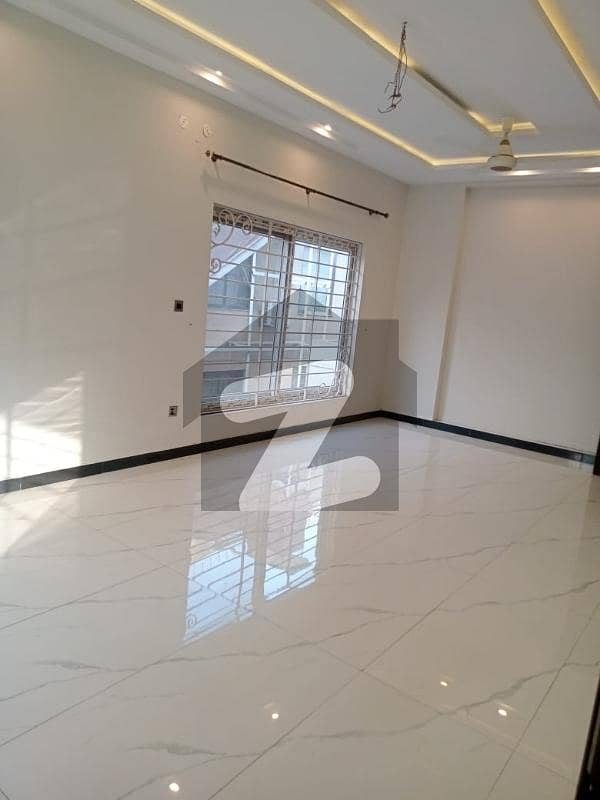 E-11/2 ground portion 3 bedrooms available for rent E-11/2 ground portion 3 bedrooms available for rent