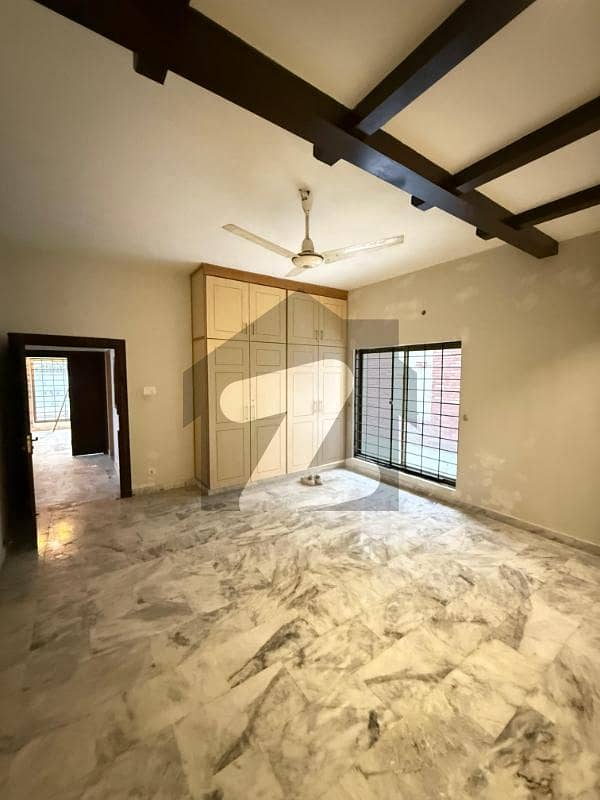 House For Rent With Lawn House For Rent With Lawn