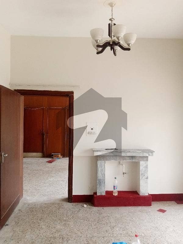 14 Marla Upper Portion For Rent In G-10 14 Marla Upper Portion For Rent In G-10