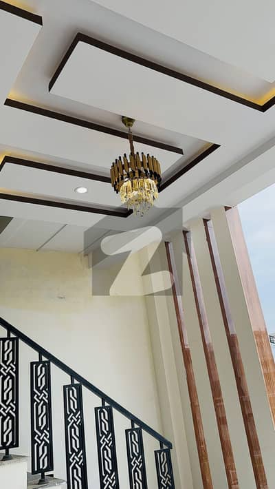 فیصل مارگلہ سٹی بی ۔ 17,اسلام آباد میں 5 کمروں کا 7 مرلہ مکان 3.6 کروڑ میں برائے فروخت۔