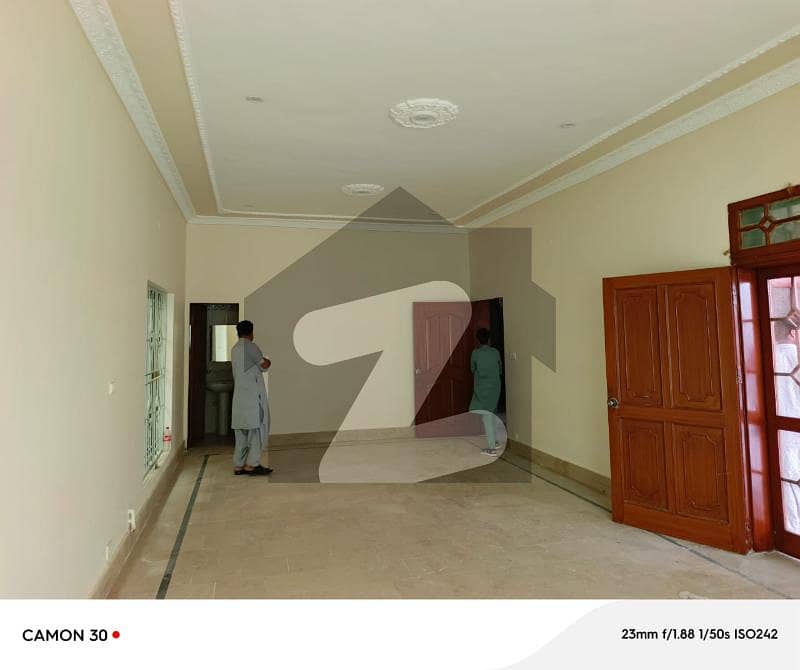 18 Marla house Triple Story house for sale 18 Marla house Triple Story house for sale
