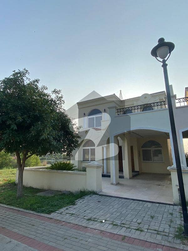10 MARLA LUXURY HOUSE DHA EMMAR 10 MARLA LUXURY HOUSE DHA EMMAR