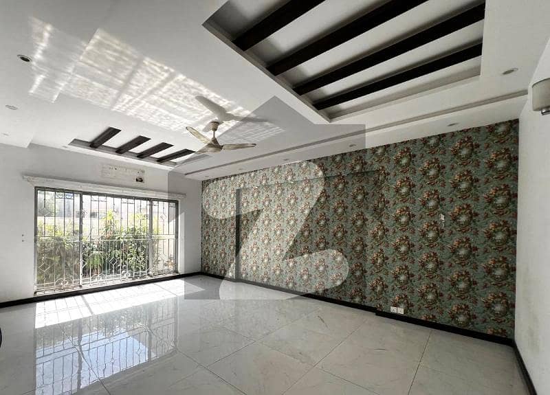 01 Kanal Modern Design House For Rent In DHA Phase 3 Lahore. 01 Kanal Modern Design House For Rent In DHA Phase 3 Lahore.