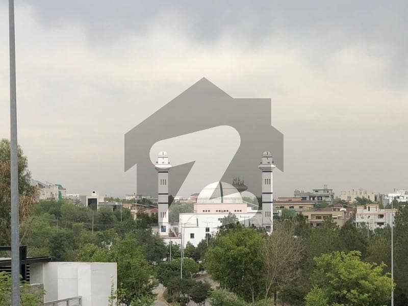 نیول اینکریج اسلام آباد میں 1 کنال رہائشی پلاٹ 2.4 کروڑ میں برائے فروخت۔