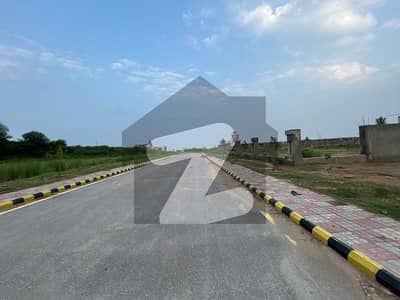 Gulberg Green E Block 05 Kanal Developed Possession SunFace 110series Plot Available For Sale