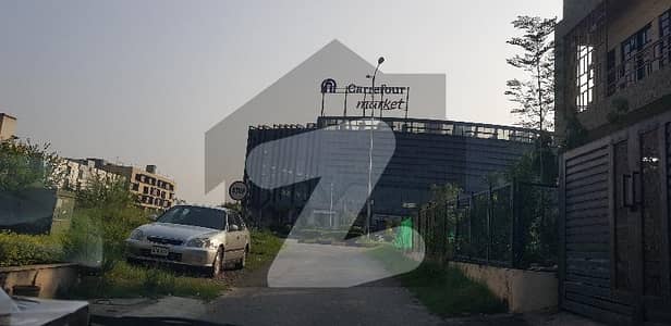 10.6X15.6 (165 SQUARE FEET) OFFICE FOR SALE SWISS CENTRE PLAZA