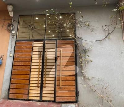 Triple Storey 3 Marla House Available In Royal Garden For sale