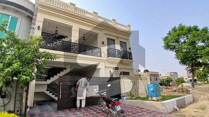 Buy A House Of 1800 Square Feet In MPCHS - Block C1 Buy A House Of 1800 Square Feet In MPCHS - Block C1