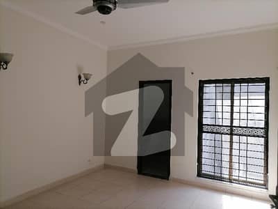 4 Marla Upper Portion For Grabs In Paragon City