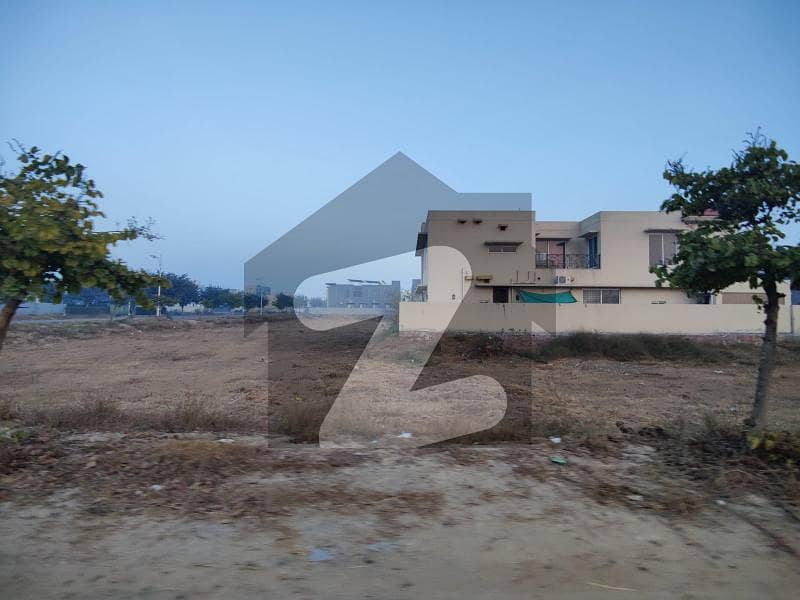 4 Marla Commercial Plot For Sale In DHA Phase 7 Top Location Good Investment