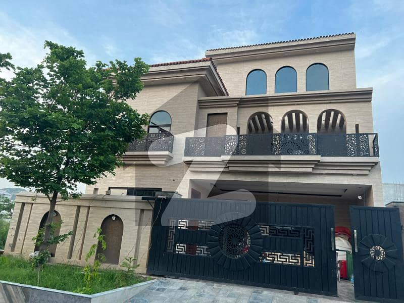 Luxury House E Block Luxury House E Block