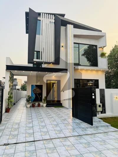 3 Years Instalments Plan 10 Marla Brand New House For Sale In Park View City
