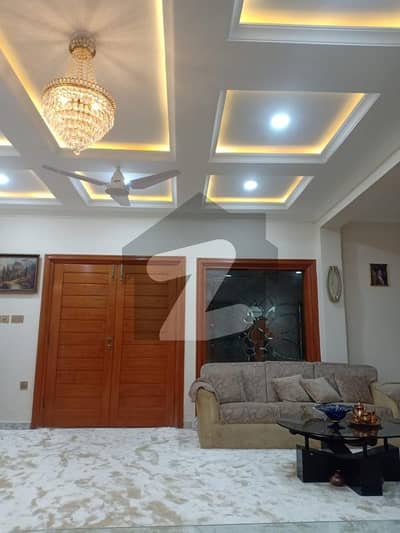 F7 Newly Renovated 5 Bed Room House Available For Sale In Islamabad