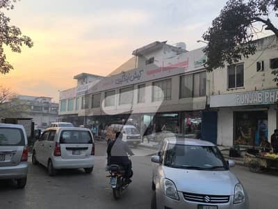 جی ۔ 9 مرکز جی ۔ 9,اسلام آباد میں 8 مرلہ دکان 38.0 کروڑ میں برائے فروخت۔