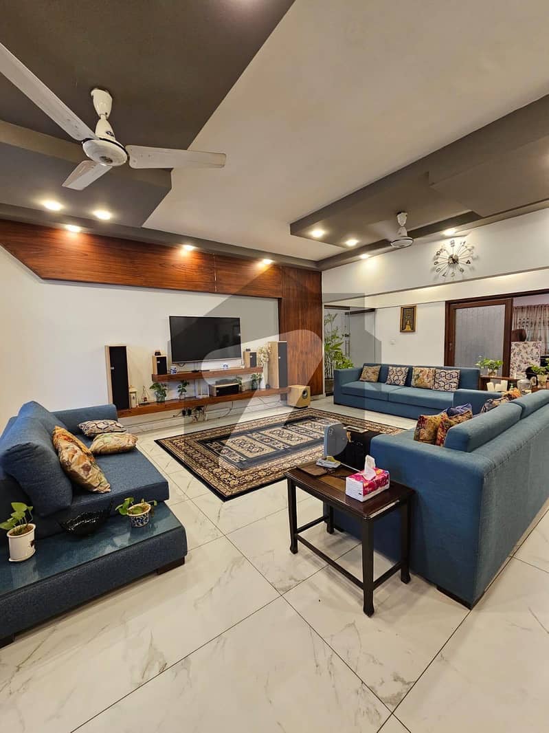 Dha Phase 4 1000 Sq Yard Bungalow 2+4 Bedroom Well Maintained Dha Phase 4 1000 Sq Yard Bungalow 2+4 Bedroom Well Maintained