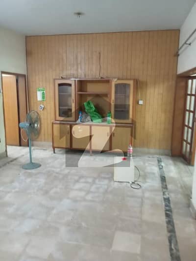 5 MARLA 3 BED PORTION FOR RENT IN JOHAR TOWN